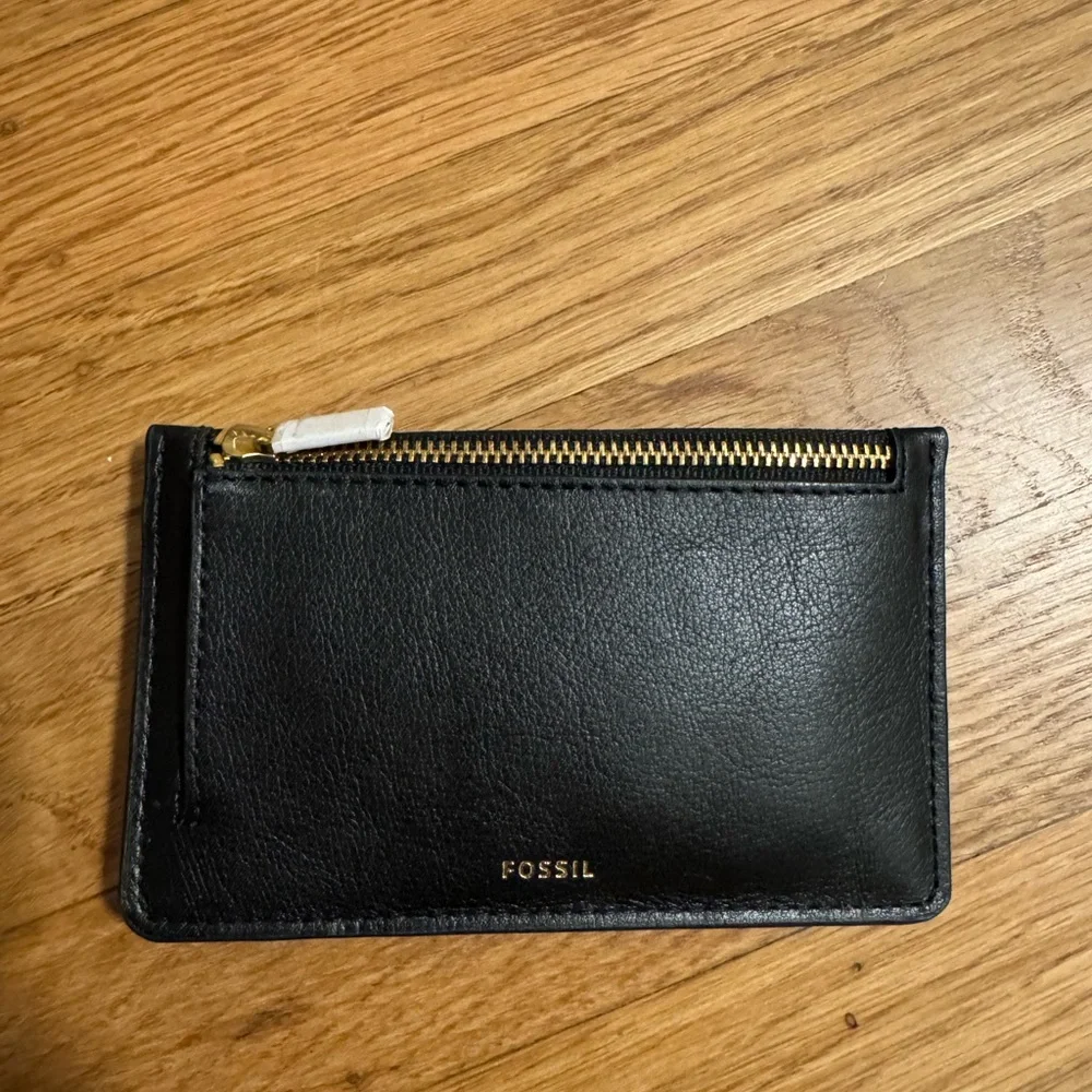 Fossil Black Leather card wallet with Gold Zipper - Picture 6 of 6